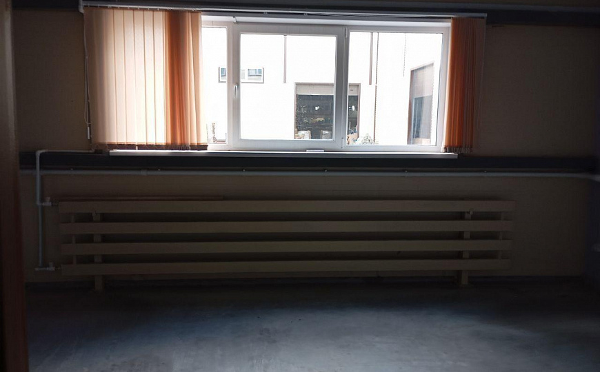 Склад теплый 1300м² и офис 500м² фото