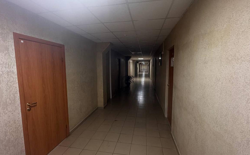 Торгово-офисный центр фото