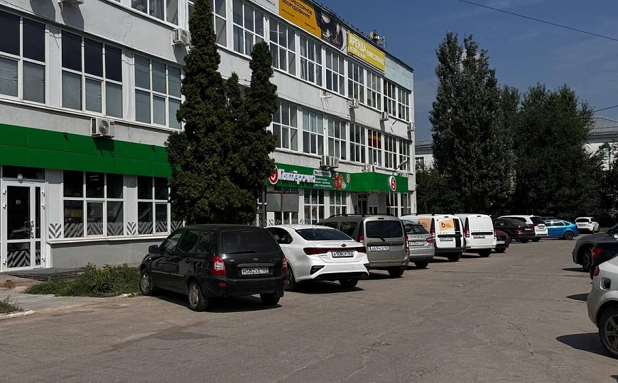 Торгово-офисный центр фото