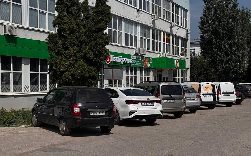 Торгово-офисный центр фото