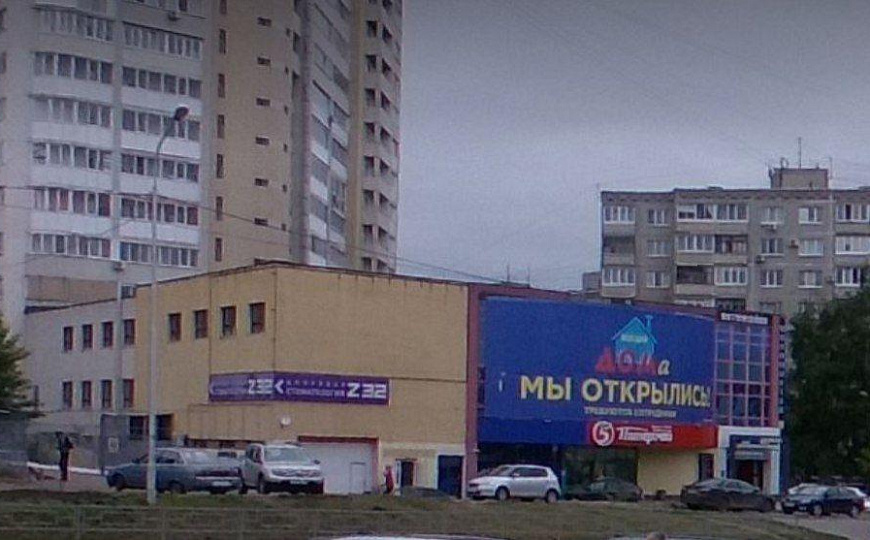 Сдается 2 этаж торгового центра фото
