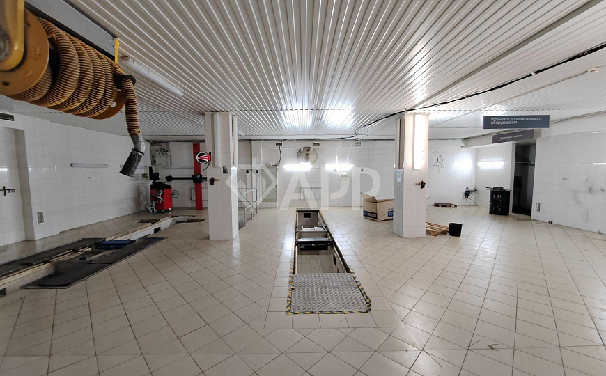 Сдам отдельно стоящее здание, 1 176 м² фото