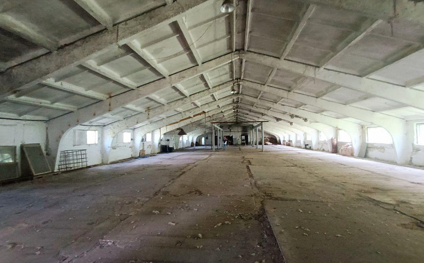 Производственно-складское помещение, 1 600 м² фото