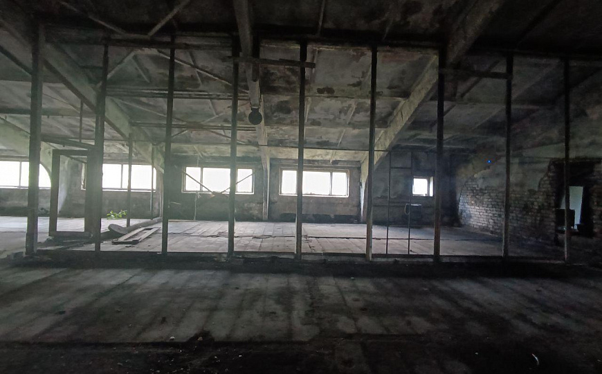 Производственно-складское помещение, 1 600 м² фото