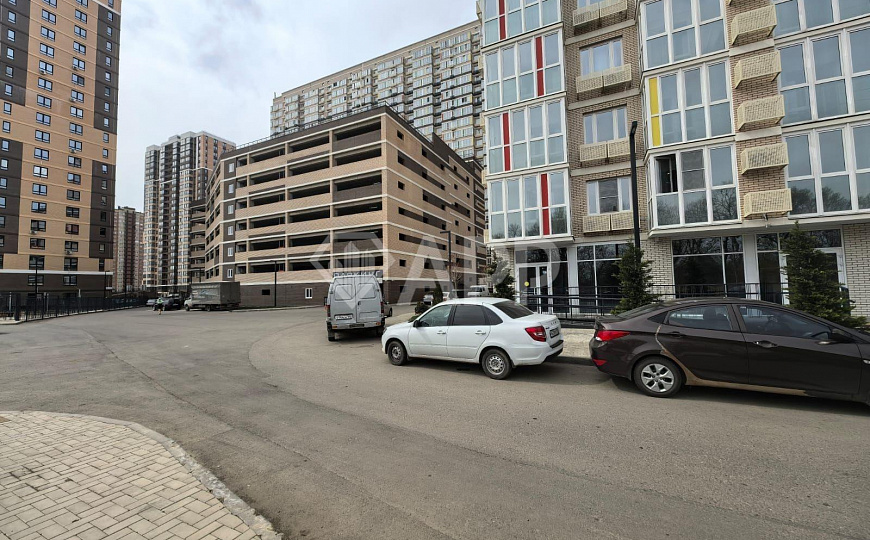 Сдаю помещение свободного назначения, 130 м² фото