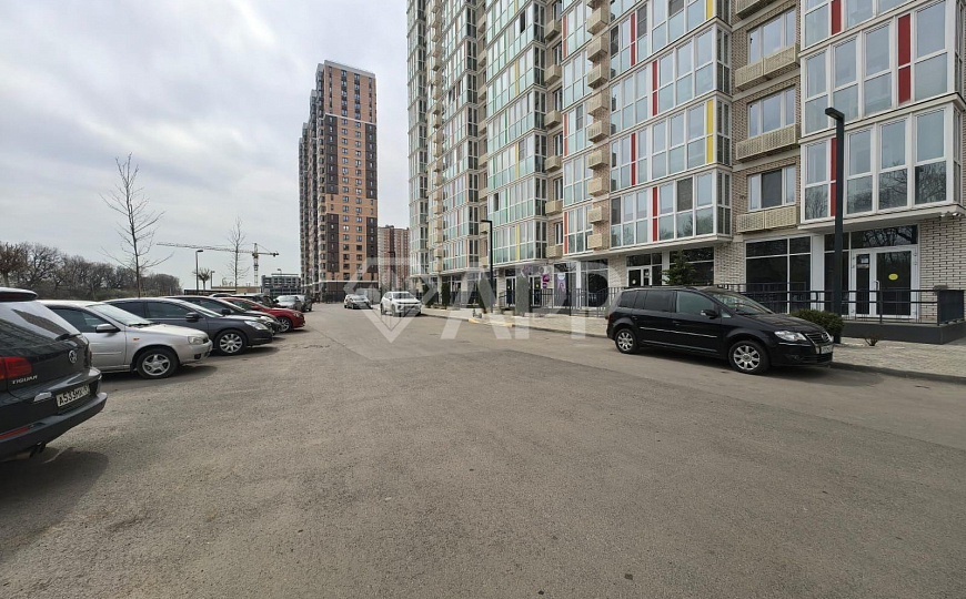 Сдаю помещение свободного назначения, 130 м² фото