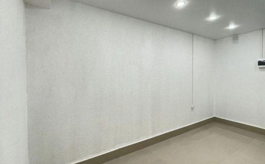 Помещение на первой линии с высоким трафиком, 17 м² фото