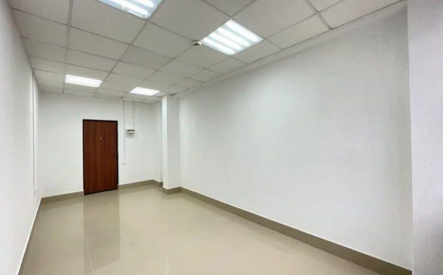 Помещение на первой линии с высоким трафиком, 17 м² фото