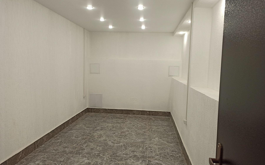 Помещение на первой линии с высоким трафиком, 17 м² фото
