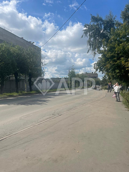 Второй этаж в двухэтажном здании фото