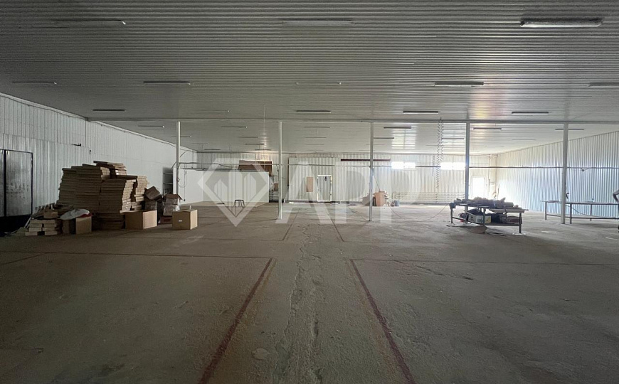Сдам помещение свободного назначения, 1 850 м² фото