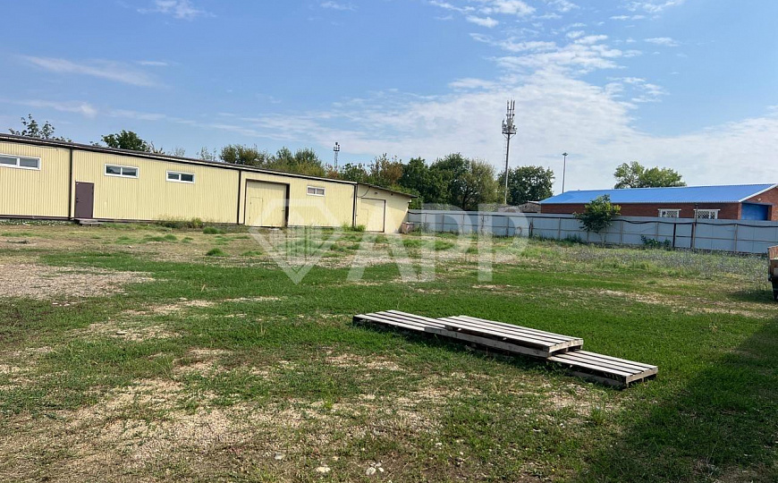 Сдам помещение свободного назначения, 1 850 м² фото