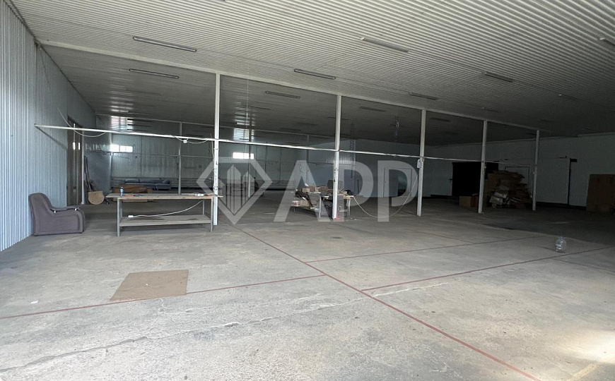 Сдам помещение свободного назначения, 1 850 м² фото