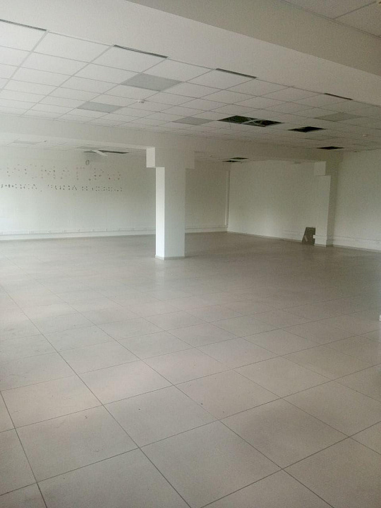 Сдам помещение свободного назначения, 200 м² фото