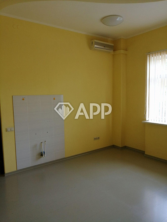 Сдам помещение свободного назначения, 148 м² фото