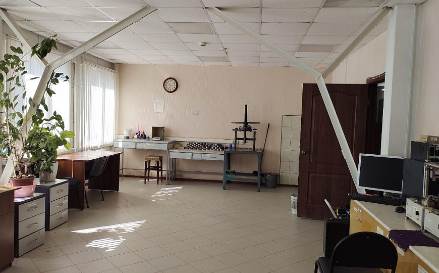 Помещение свободного назначения, 500 кв.м. фото