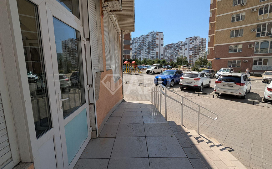 Сдаю помещение свободного назначения, 84 м² фото