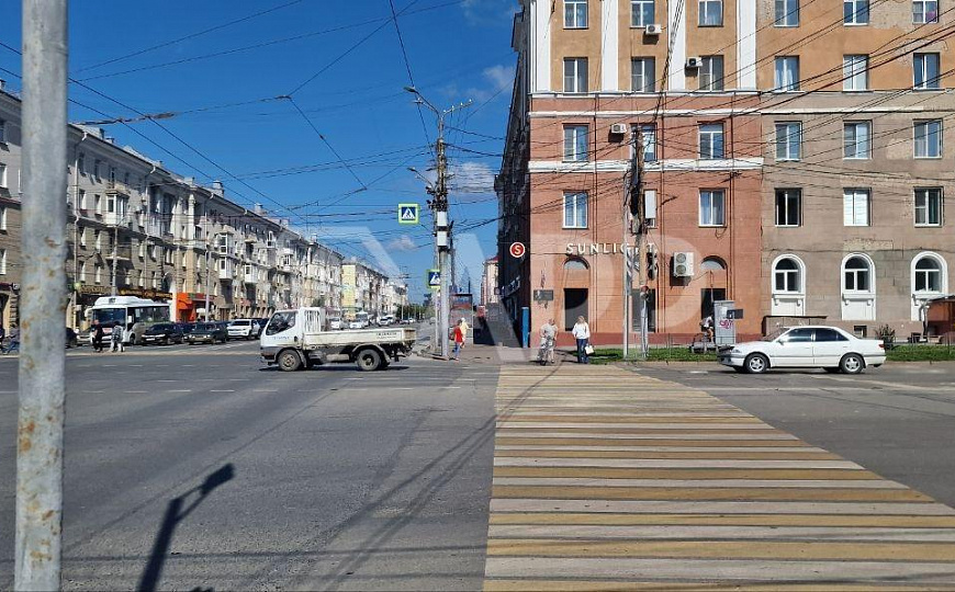 Центр города/1 этаж/Голубой огонёк/высокий трафик/Отдельный вход фото