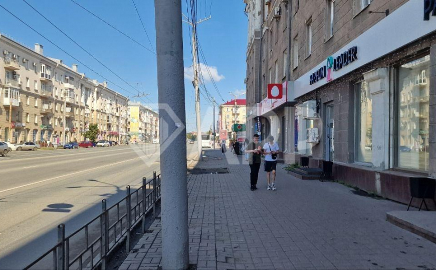 Центр города/1 этаж/Голубой огонёк/высокий трафик/Отдельный вход фото