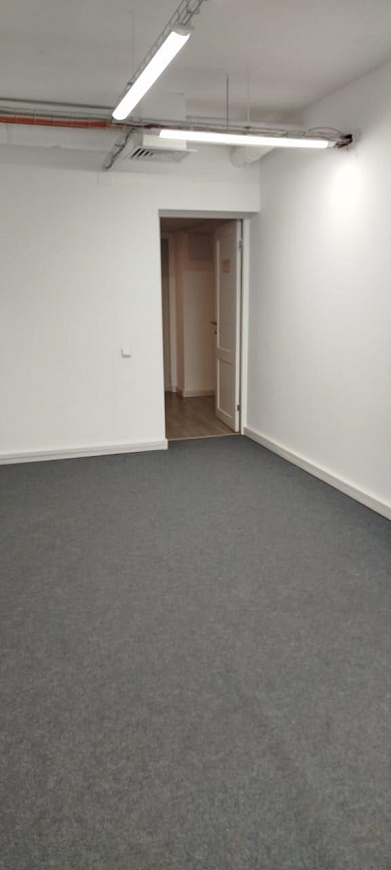 Помещение в бизнес-центре, 267,7 м² фото