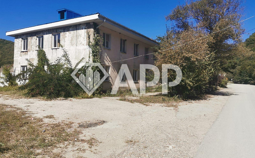 Продам земельный участок, 4,3 гектар фото