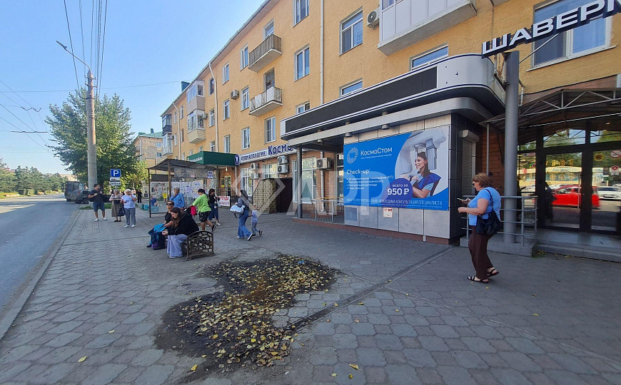 Высокий трафик/1 линия/Остановка, 92 м² фото
