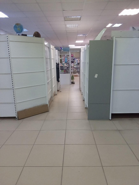 Площади в торговом центре от 30 до 145 м2 фото