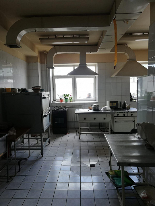  Сдаётся помещение под кафе - столовую 138 м² фото