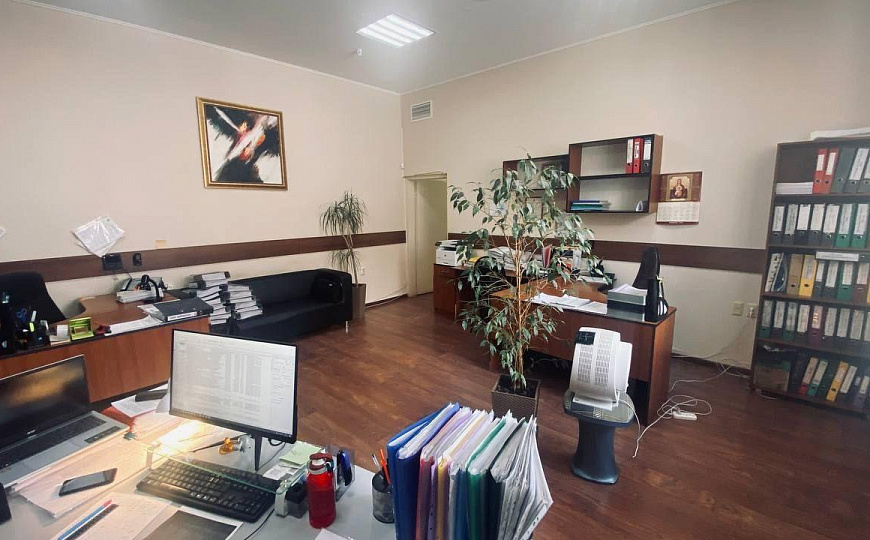 Офис, детская студия, клиника 120 м2 фото