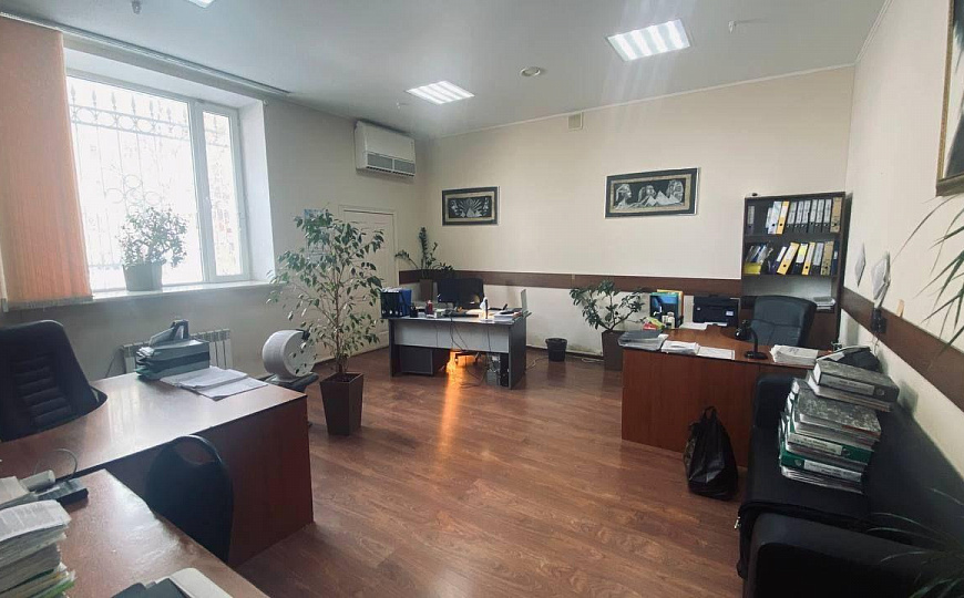 Офис, детская студия, клиника 120 м2 фото