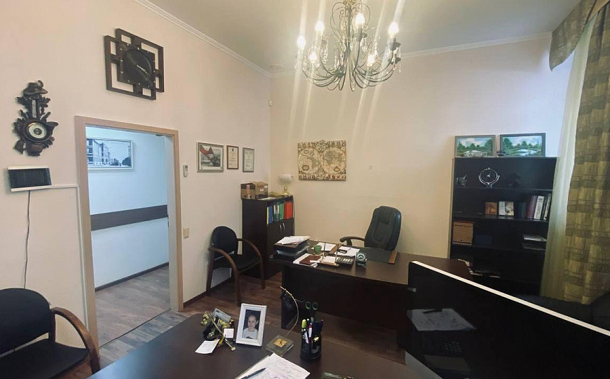 Офис, детская студия, клиника 120 м2 фото