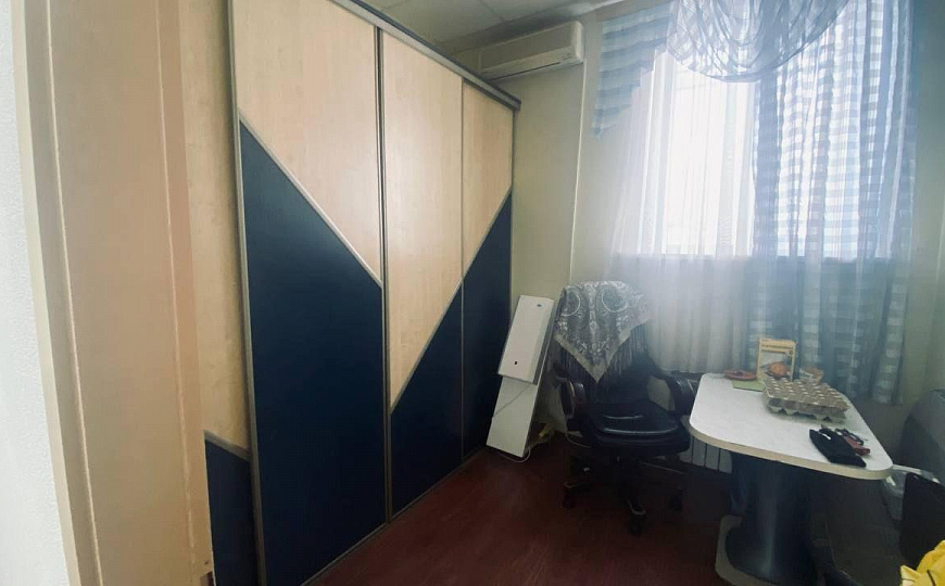 Офис, детская студия, клиника 120 м2 фото