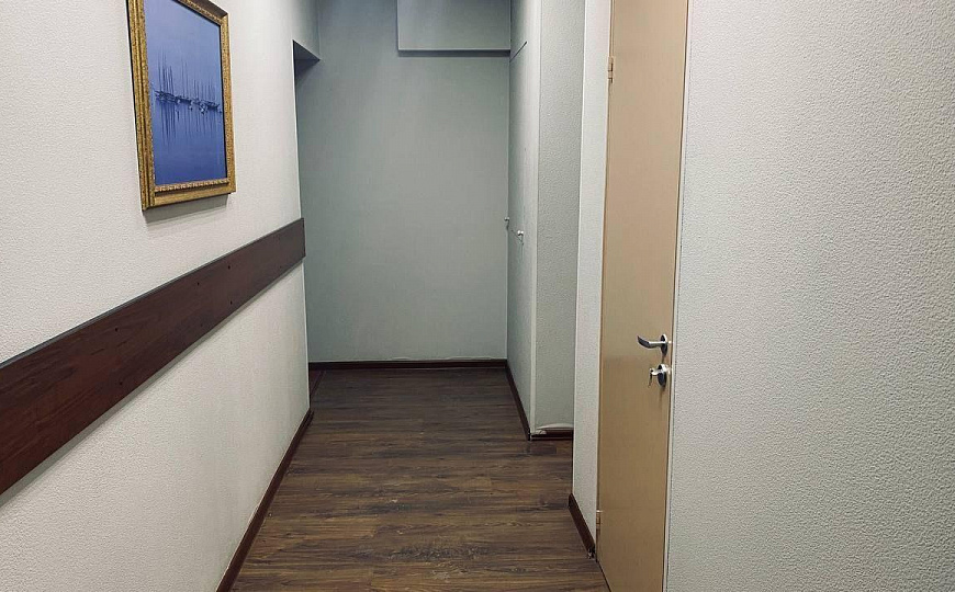 Офис, детская студия, клиника 120 м2 фото