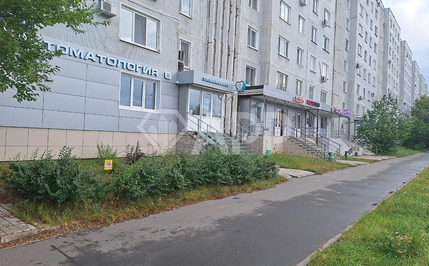 Сдам помещение на первой линии, 42,6м² фото