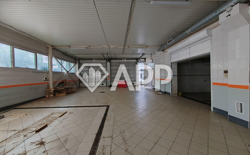 Сдаю Автосервис/СТО, 580 м² фото