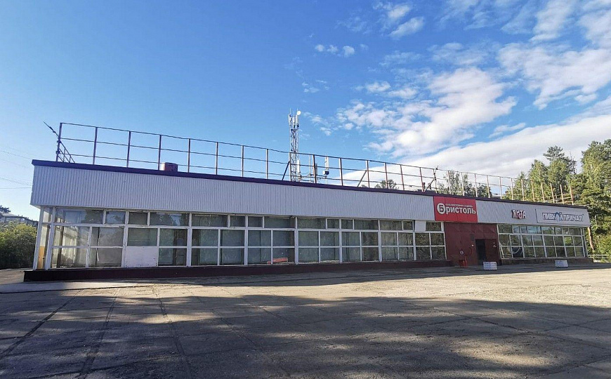 Аренда торговых помещений в ТЦ г.Саянск, 45 м² фото