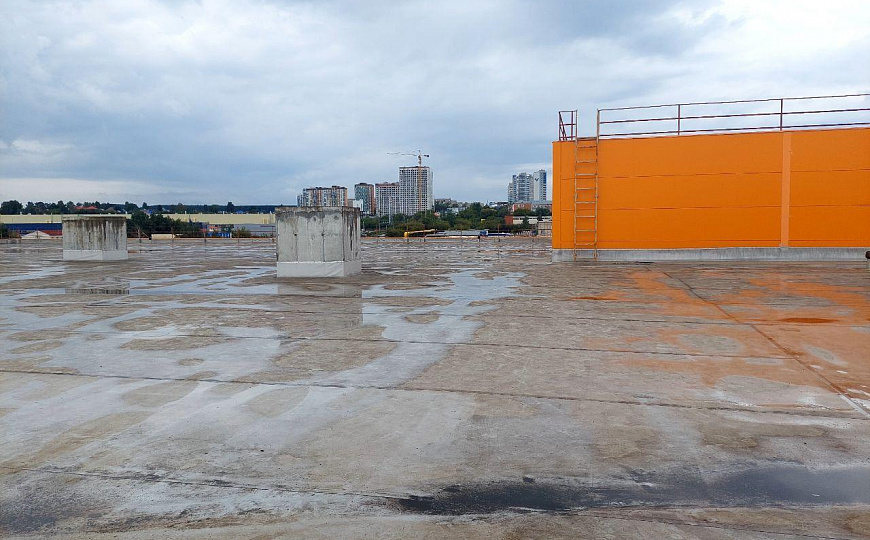 Производство, торгово-офисный центр, помещение свободного назначения 11700м2 с зу 1га фото