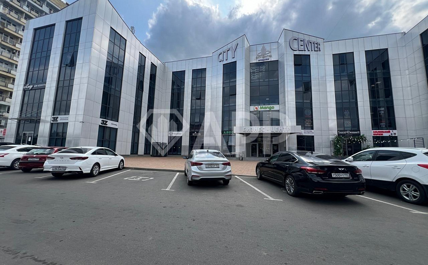 Сдам торговое помещение, 46 м², 31 м² на втором этаже фото