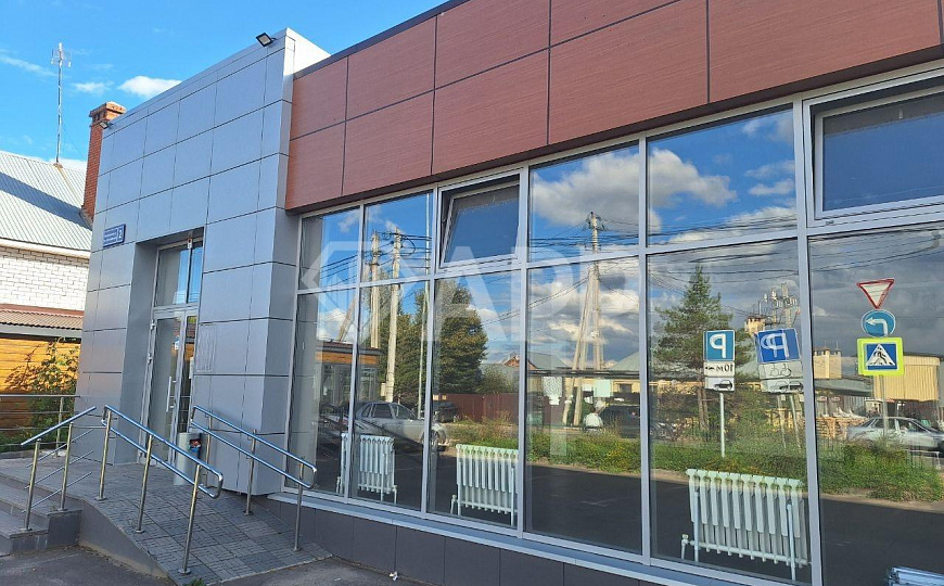 Сдам помещение на первой линии с своей парковкой, 167 м² фото