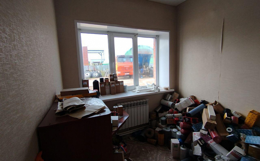 Продаётся производство 1000 кв.м на участке 0,6 га фото