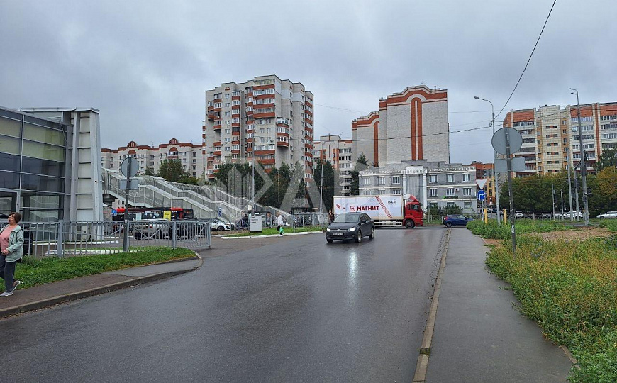 Сдам помещение в новом бизнес центре, 500 м² фото