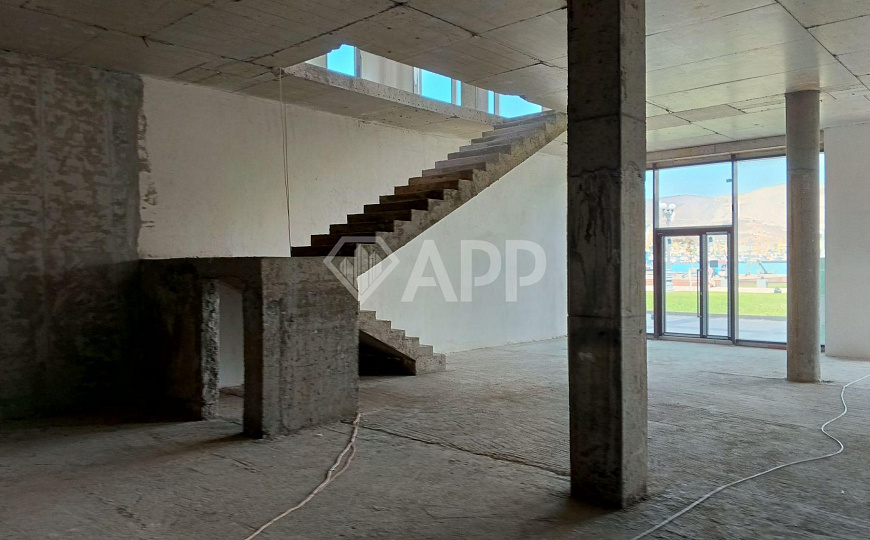 Сдаю помещение свободного назначения, 321 м² фото