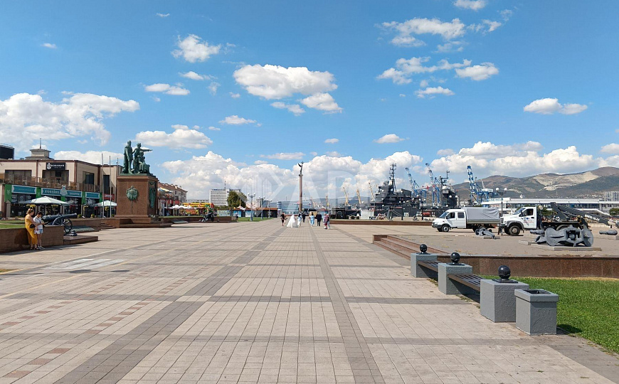 Сдаю помещение свободного назначения, 321 м² фото