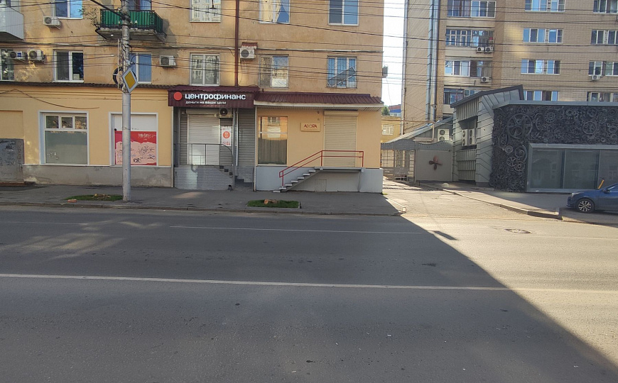 Помещение на трафике, 157 м2 фото