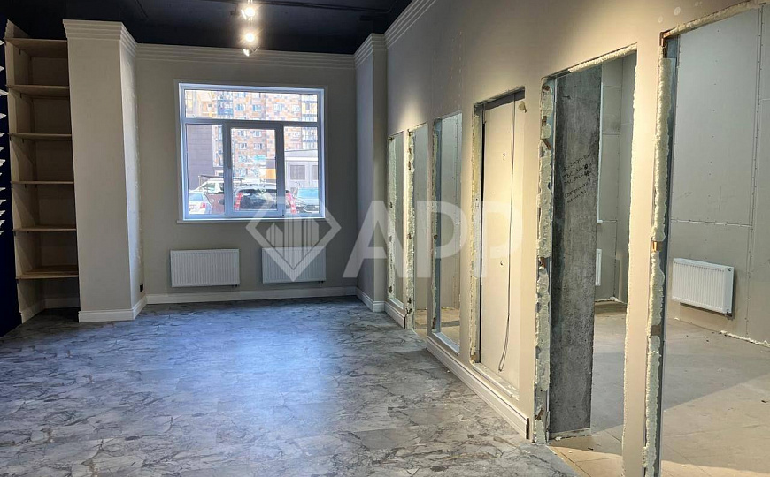 Торговое помещение 214,6м² на большом трафике фото