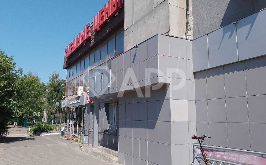 Продам офисное помещение с дизайнерским ремонтом фото