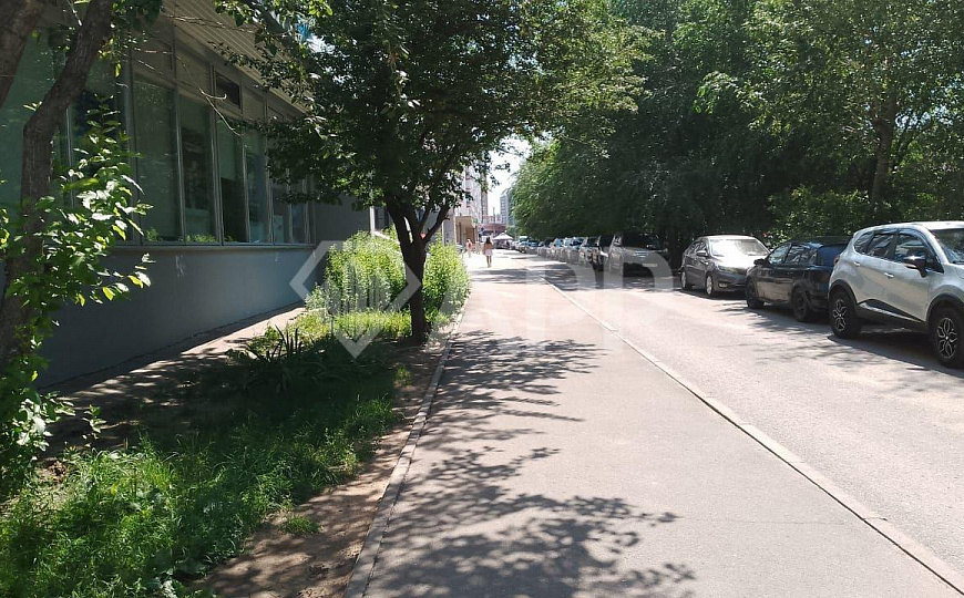 Продам офисное помещение с дизайнерским ремонтом фото