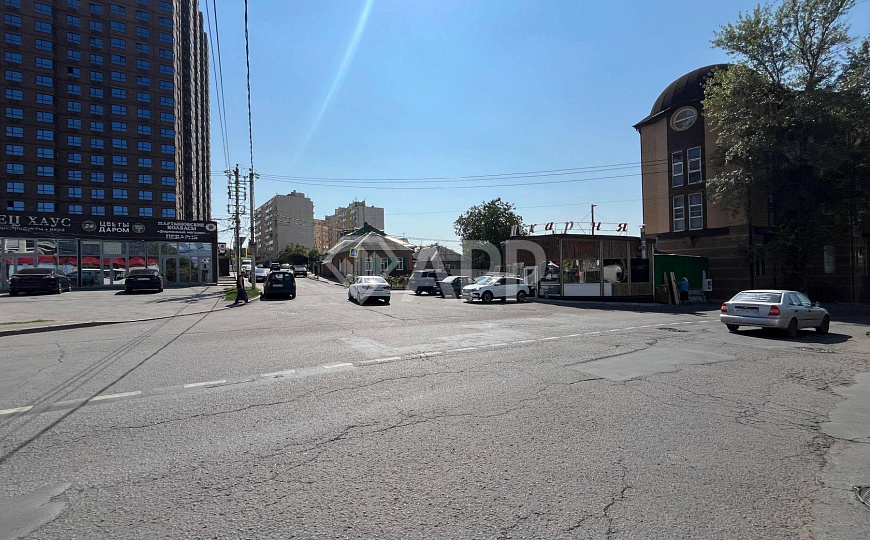 Сдам отдельно стоящее здание, 110 м² фото