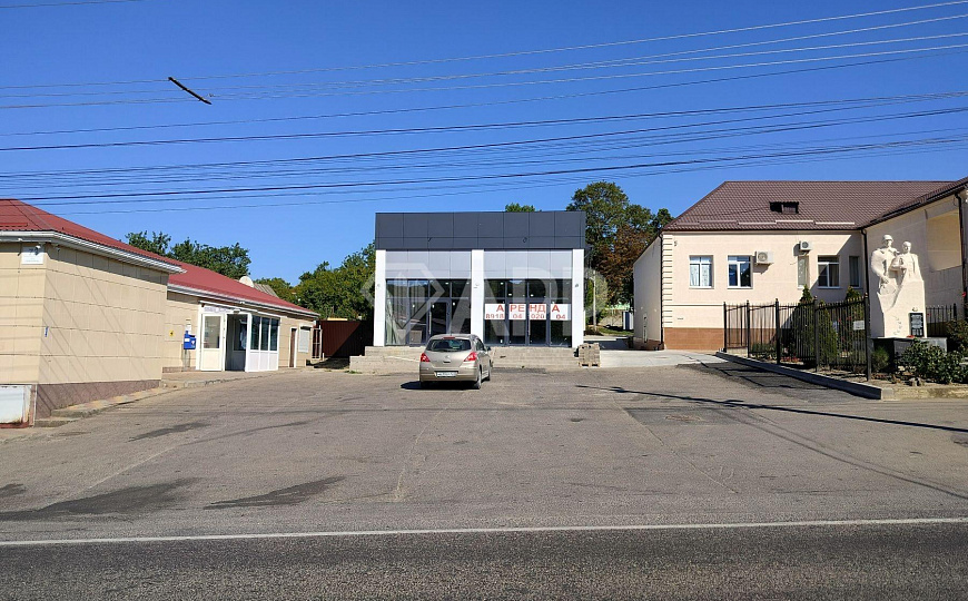 Сдам отдельно стоящее здание, 296 м² фото
