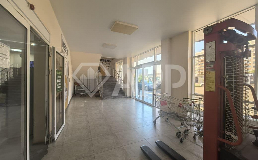 Сдам помещение свободного назначения, 600 м² фото